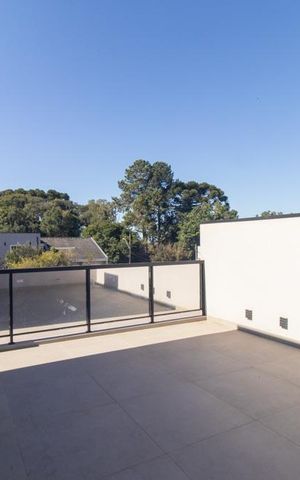 Casa à venda com 166m², 3 quartos e 1 vaga Casa à venda com 166m², 3 quartos e 1 vagaTerraço