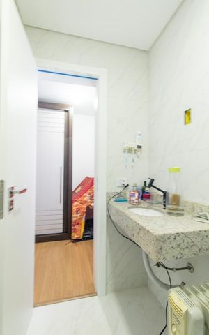 Casa à venda com 166m², 3 quartos e 1 vaga Casa à venda com 166m², 3 quartos e 1 vagaBanheiro da Suíte