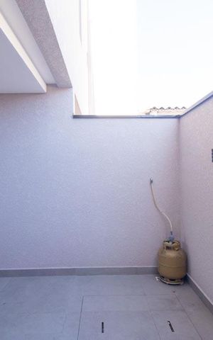 Casa à venda com 166m², 3 quartos e 1 vaga