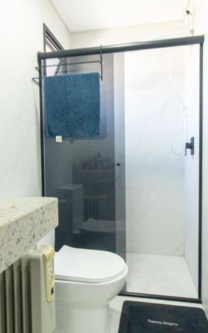 Casa à venda com 166m², 3 quartos e 1 vaga Casa à venda com 166m², 3 quartos e 1 vagaBanheiro da Suíte