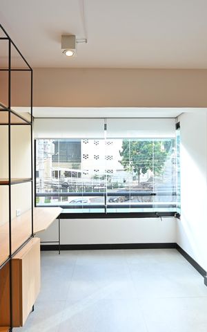 Apartamento à venda com 78m², 2 quartos e 2 vagasSala