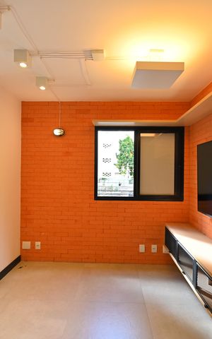 Apartamento à venda com 78m², 2 quartos e 2 vagasSala