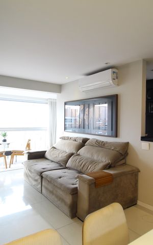 Apartamento à venda com 80m², 2 quartos e 2 vagasSala