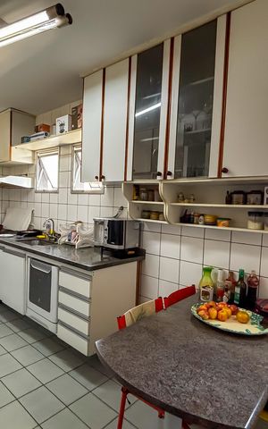 Apartamento à venda com 145m², 4 quartos e 2 vagas