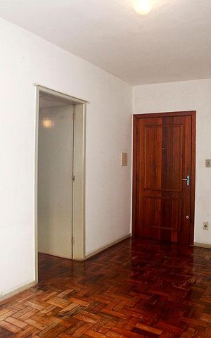 Apartamento à venda com 42m², 1 quarto e 1 vagaSala