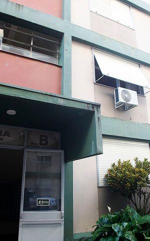 Apartamento à venda com 42m², 1 quarto e 1 vagaFachada