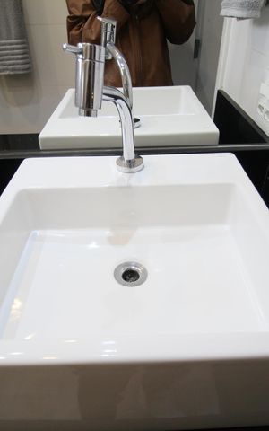 Apartamento para alugar com 75m², 2 quartos e 1 vagaBanheiro - Pia 1