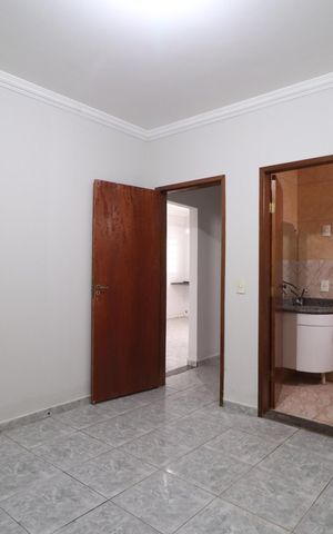 Casa para alugar com 70m², 2 quartos e 5 vagasQuarto 1 - Suíte