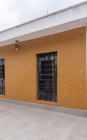 Casa à venda com 400m², 3 quartos e 8 vagas Casa à venda com 400m², 3 quartos e 8 vagasGaragem
