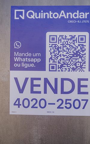 Casa à venda com 108m², 2 quartos e 2 vagas