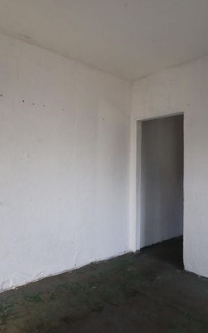 Casa para alugar com 18m², 1 quarto e sem vaga Casa para alugar com 18m², 1 quarto e sem vagaSala