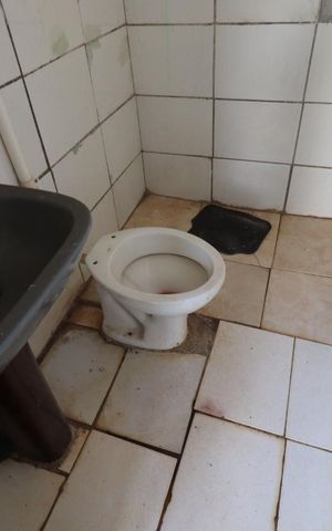 Casa para alugar com 18m², 1 quarto e sem vaga Casa para alugar com 18m², 1 quarto e sem vagaBanheiro