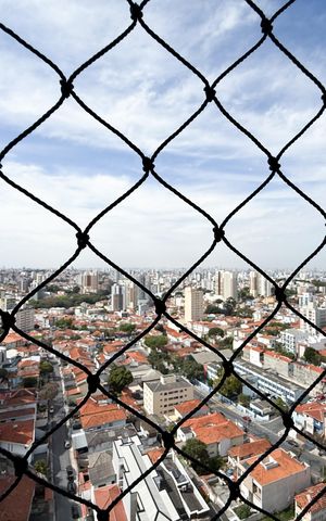 Apartamento à venda com 92m², 3 quartos e 2 vagas Apartamento à venda com 92m², 3 quartos e 2 vagasVaranda
