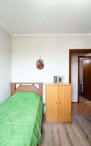 Apartamento à venda com 92m², 3 quartos e 2 vagas Apartamento à venda com 92m², 3 quartos e 2 vagasQuarto 2