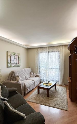 Apartamento à venda com 92m², 3 quartos e 2 vagas Apartamento à venda com 92m², 3 quartos e 2 vagasSala