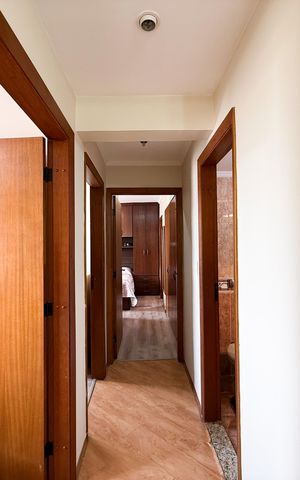 Apartamento à venda com 92m², 3 quartos e 2 vagas Apartamento à venda com 92m², 3 quartos e 2 vagasCorredor