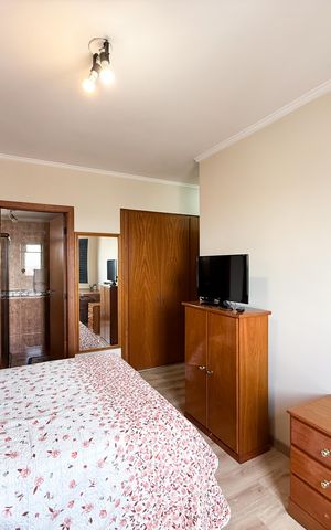 Apartamento à venda com 92m², 3 quartos e 2 vagas Apartamento à venda com 92m², 3 quartos e 2 vagassuíte