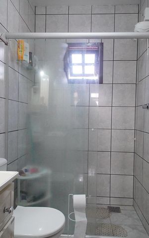 Casa para alugar com 213m², 4 quartos e 2 vagasBanheiro