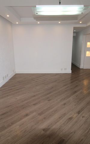 Apartamento para alugar com 125m², 3 quartos e 2 vagasSala