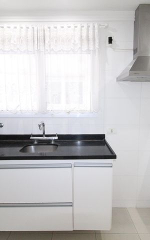 Apartamento para alugar com 125m², 3 quartos e 2 vagasCozinha