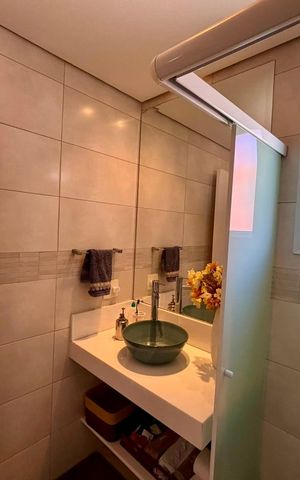 Apartamento à venda com 71m², 2 quartos e 2 vagas Apartamento à venda com 71m², 2 quartos e 2 vagasLavabo