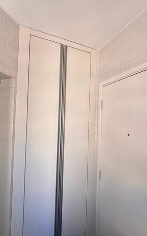 Apartamento à venda com 71m², 2 quartos e 2 vagas Apartamento à venda com 71m², 2 quartos e 2 vagasCozinha
