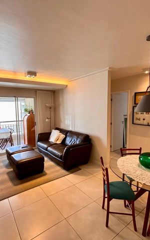 Apartamento à venda com 71m², 2 quartos e 2 vagas Apartamento à venda com 71m², 2 quartos e 2 vagasSala