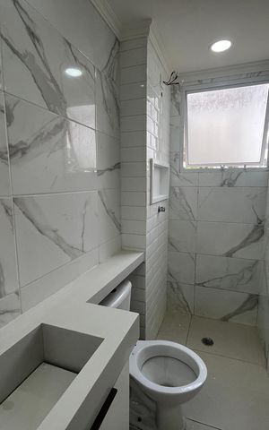 Apartamento à venda com 55m², 2 quartos e sem vaga Apartamento à venda com 55m², 2 quartos e sem vagaBanheiro