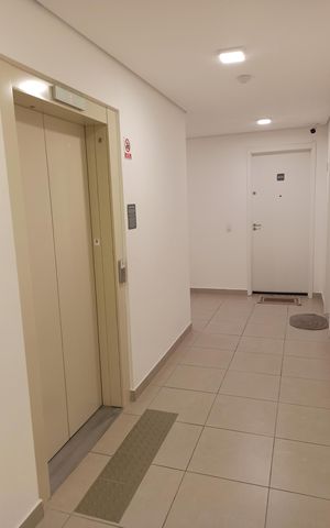 Apartamento para alugar com 32m², 2 quartos e sem vagaHall Elevadores