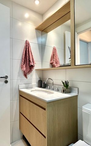 Apartamento à venda com 67m², 2 quartos e 1 vagaBanheiro Corredor