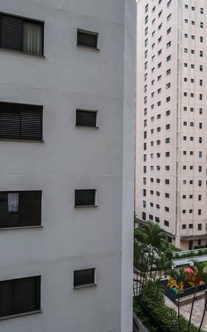 Apartamento à venda com 92m², 3 quartos e 1 vagaÁrea de Serviço