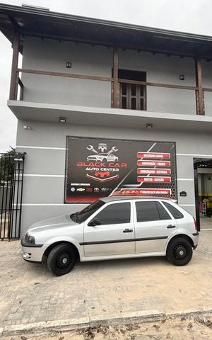 Casa para alugar com 400m², 3 quartos e 2 vagas Casa para alugar com 400m², 3 quartos e 2 vagasFachada