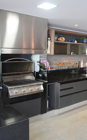 Casa de condomínio para alugar com 300m², 3 quartos e 4 vagasÁrea Gourmet