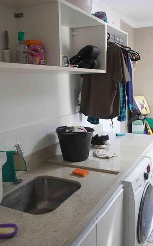 Casa de condomínio para alugar com 300m², 3 quartos e 4 vagasÁrea de Serviço