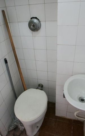 Apartamento à venda com 75m², 2 quartos e 1 vagaBanheiro de Serviço