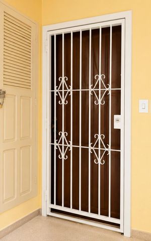 Apartamento à venda com 80m², 4 quartos e sem vaga Apartamento à venda com 80m², 4 quartos e sem vagaEntrada