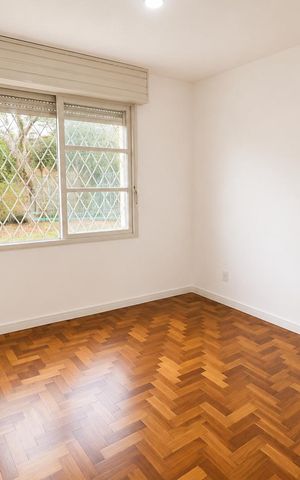 Apartamento à venda com 80m², 4 quartos e sem vaga Apartamento à venda com 80m², 4 quartos e sem vagaQuarto