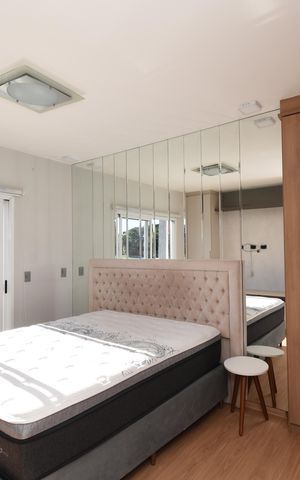 Casa de condomínio para alugar com 190m², 3 quartos e 4 vagasSuíte