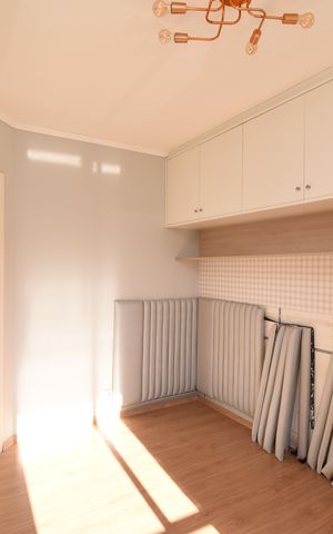 Casa de condomínio para alugar com 190m², 3 quartos e 4 vagasQuarto 2