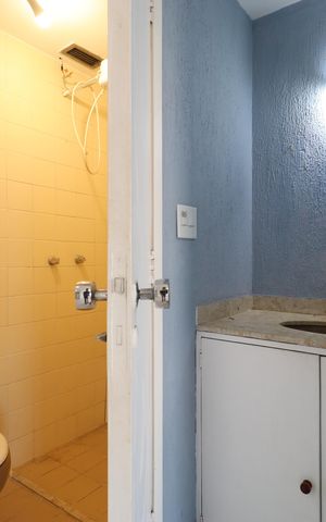 Apartamento à venda com 63m², 2 quartos e 1 vagaBanheiro 2