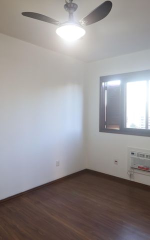 Apartamento para alugar com 122m², 2 quartos e 1 vagaQuarto 1