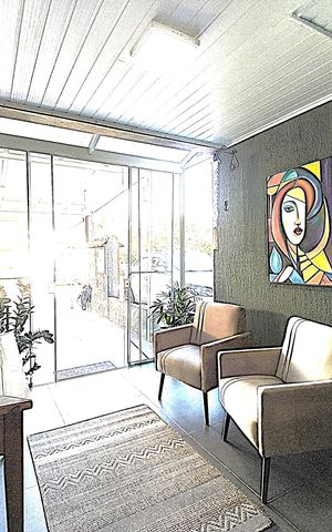 Casa de condomínio à venda com 162m², 3 quartos e 2 vagas Casa de condomínio à venda com 162m², 3 quartos e 2 vagasÁrea externa