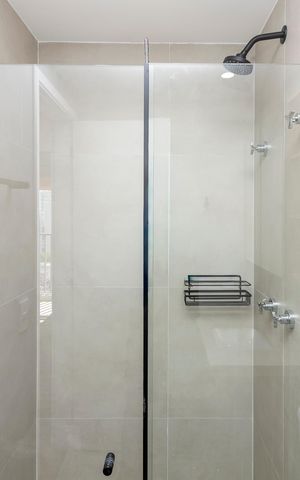 Studio para alugar com 26m², 1 quarto e sem vaga Studio para alugar com 26m², 1 quarto e sem vagaBanheiro