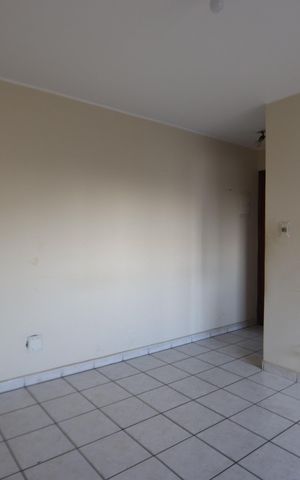 Apartamento para alugar com 65m², 2 quartos e 1 vagaSala
