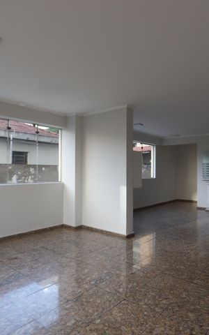 Apartamento para alugar com 65m², 2 quartos e 1 vagaÁrea comum - Hall Social