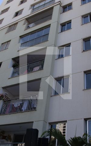 Apartamento à venda com 71m², 3 quartos e 1 vaga Apartamento à venda com 71m², 3 quartos e 1 vagaFachada