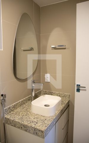 Apartamento à venda com 71m², 3 quartos e 1 vaga Apartamento à venda com 71m², 3 quartos e 1 vagaBanheiro da Suíte