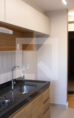 Apartamento à venda com 71m², 3 quartos e 1 vaga Apartamento à venda com 71m², 3 quartos e 1 vagaCozinha e Área de Serviço