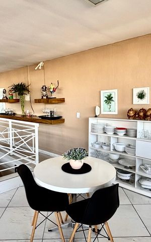 Casa à venda com 390m², 4 quartos e 1 vaga Casa à venda com 390m², 4 quartos e 1 vagaSala de jantar