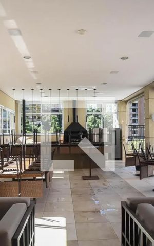Apartamento à venda com 142m², 3 quartos e 4 vagas Apartamento à venda com 142m², 3 quartos e 4 vagasÁrea comum - Churrasqueira